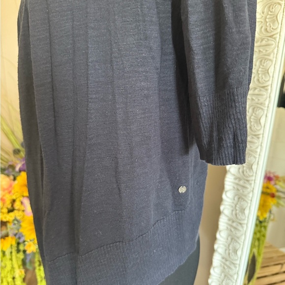 Eddie Bauer • Short Sleeve Fly Away Cardigan - Picture 4 of 6